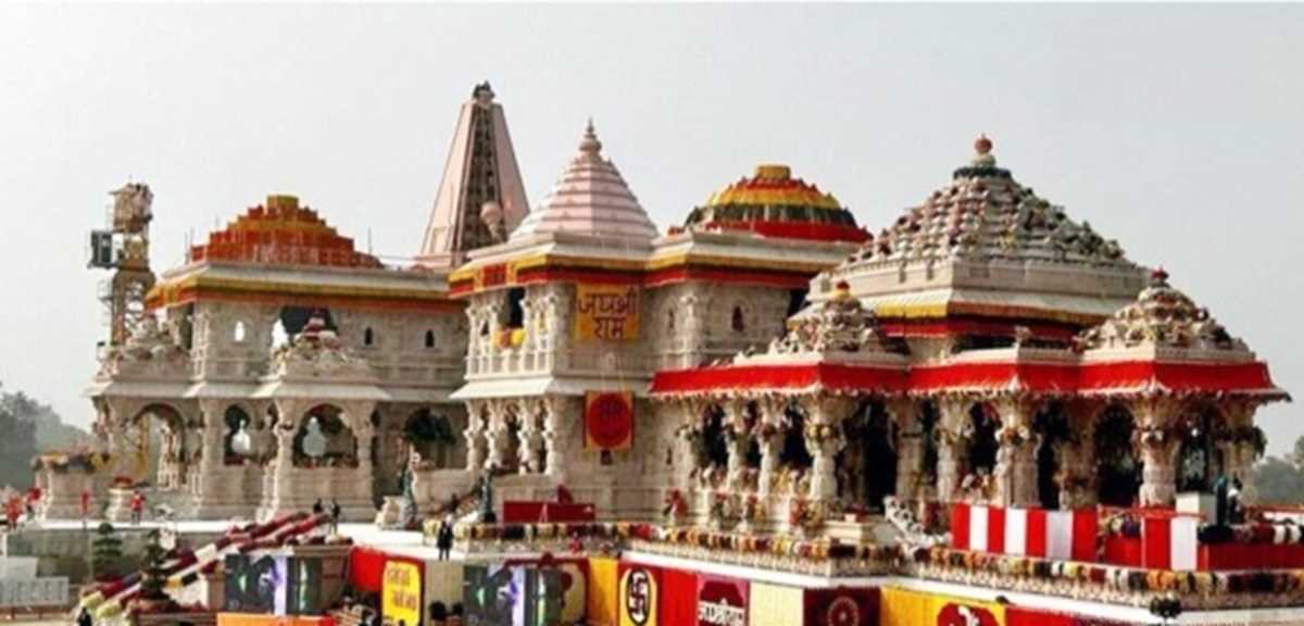 राम मंदिर में दर्शन के लिए भारी भीड़ के बीच अयोध्या में प्रवेश बंद